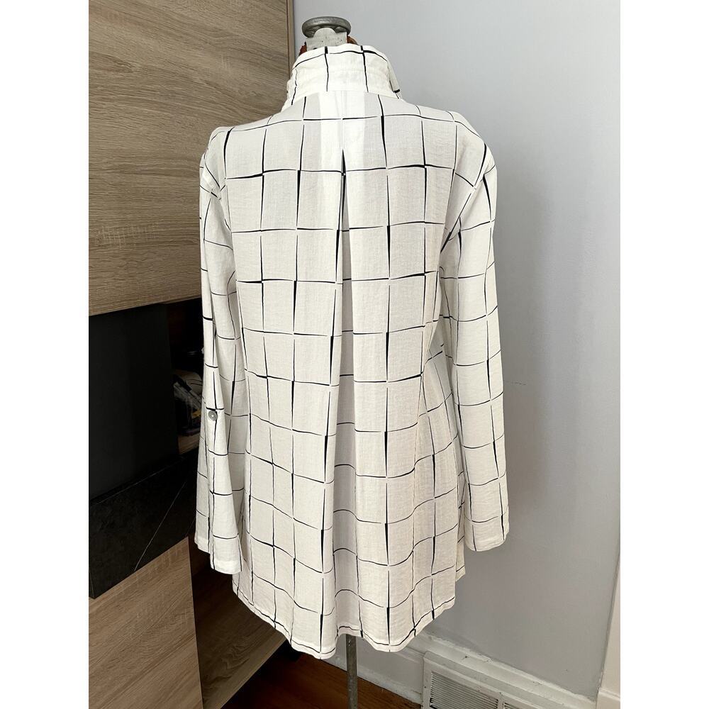 John Mark Wms Sz S Grid A-Line Tunic Top White Lagenlook Casual Breezy Relaxed - Picture 2 of 16